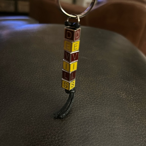NWOT Devils Beaded Keychain - Picture 4 of 4